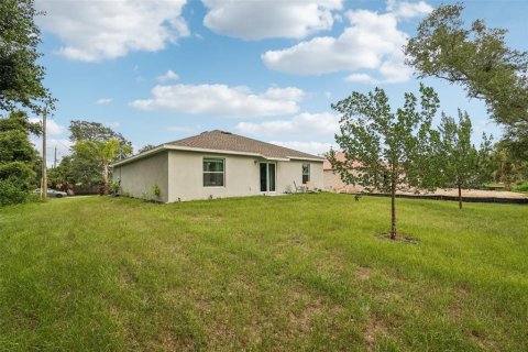 House in Port Charlotte, Florida 3 bedrooms, 144.09 sq.m. № 1855768 - photo 20