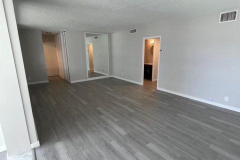 Condo in Fort Lauderdale, Florida, 1 bedroom  № 2250755 - photo 7