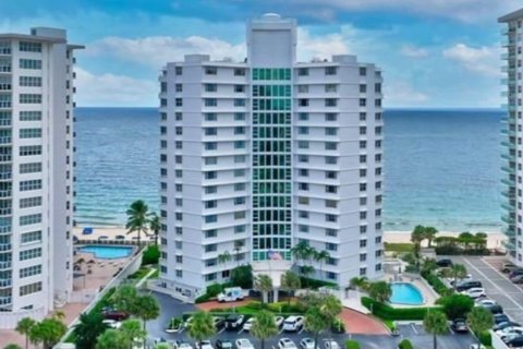 Condo in Fort Lauderdale, Florida, 1 bedroom  № 2250755