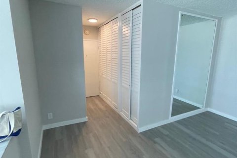 Condo in Fort Lauderdale, Florida, 1 bedroom  № 2250755 - photo 5