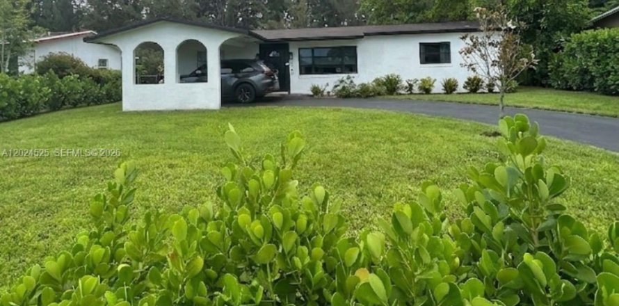 Villa ou maison à Davie, Floride 4 chambres, 153.29 m2 № 2087591