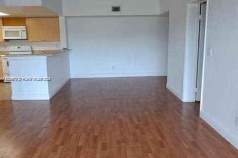 Condo in Coral Springs, Florida, 2 bedrooms  № 1844055 - photo 6