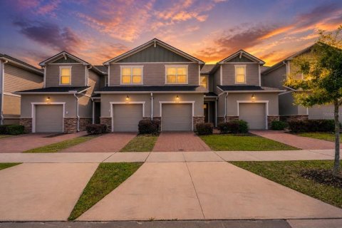 Touwnhouse à Kissimmee, Floride 3 chambres, 147.25 m2 № 2318438