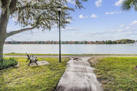 Condo in Tampa, Florida, 3 bedrooms  № 1851698 - photo 2