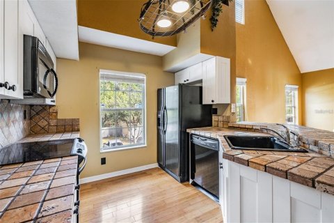 Condo in Tampa, Florida, 3 bedrooms  № 1851698 - photo 7