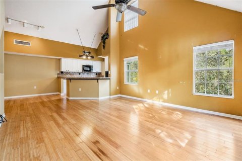 Condo in Tampa, Florida, 3 bedrooms  № 1851698 - photo 11