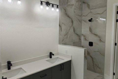 Villa ou maison à louer à Port Charlotte, Floride: 4 chambres, 200.02 m2 № 1791304 - photo 10