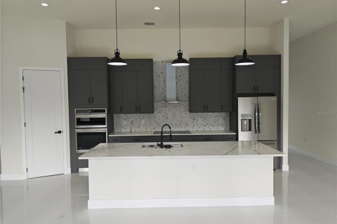 Villa ou maison à louer à Port Charlotte, Floride: 4 chambres, 200.02 m2 № 1791304 - photo 2