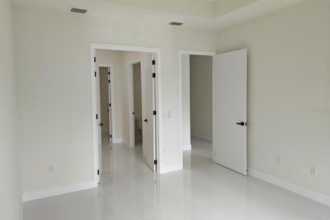 Villa ou maison à louer à Port Charlotte, Floride: 4 chambres, 200.02 m2 № 1791304 - photo 9