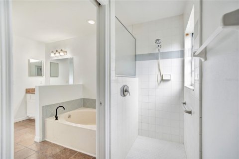 Casa en venta en Deltona, Florida, 4 dormitorios, 171.31 m2 № 2383452 - foto 23