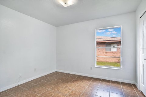 Casa en venta en Deltona, Florida, 4 dormitorios, 171.31 m2 № 2383452 - foto 15
