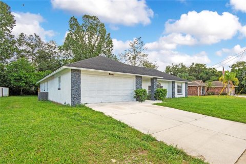 Casa en venta en Deltona, Florida, 4 dormitorios, 171.31 m2 № 2383452 - foto 4
