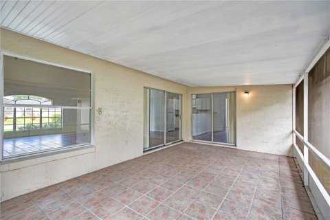 Casa en venta en Deltona, Florida, 4 dormitorios, 171.31 m2 № 2383452 - foto 26