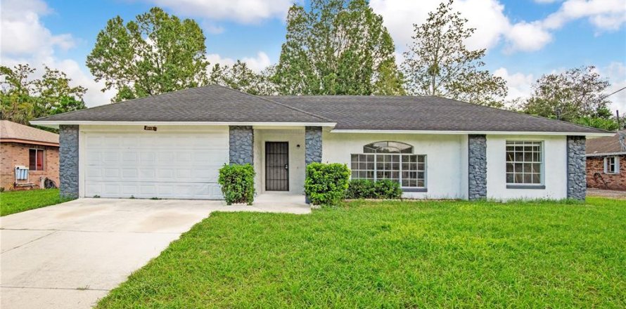 Casa en Deltona, Florida 4 dormitorios, 171.31 m2 № 2383452
