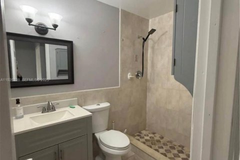 Купить кондоминиум в Хайалиа, Флорида 3 спальни, 95.69м2, № 2035070 - фото 4