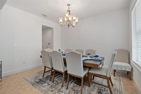 Villa ou maison à vendre à Ormond Beach, Floride: 4 chambres, 231.88 m2 № 2109359 - photo 11