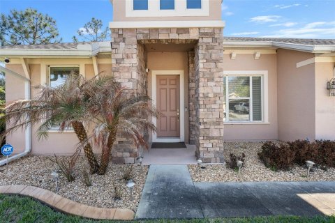 Villa ou maison à vendre à Ormond Beach, Floride: 4 chambres, 231.88 m2 № 2109359 - photo 4