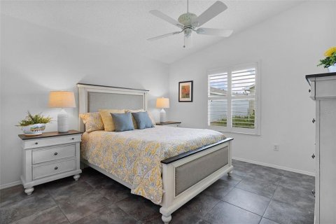 House in The Villages, Florida 2 bedrooms, 117.61 sq.m. № 2396202 - photo 28