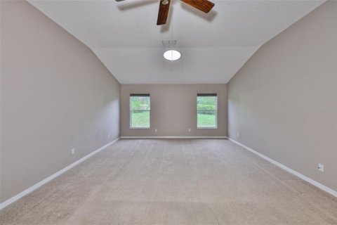 Condo in Sun City Center, Florida, 2 bedrooms  № 1911865 - photo 12