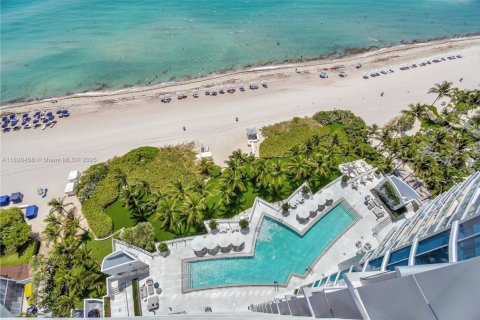 Copropriété à vendre à Sunny Isles Beach, Floride: 1 chambre, 80.08 m2 № 1939467 - photo 21