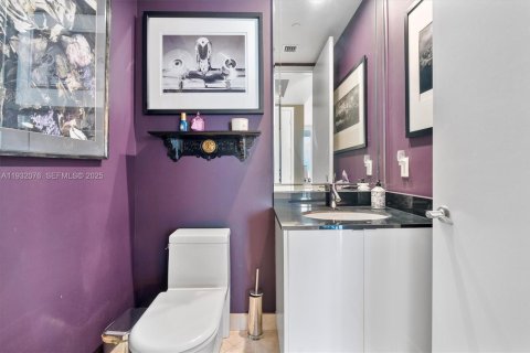 Condo in Sunny Isles Beach, Florida, 3 bedrooms  № 1990587 - photo 4