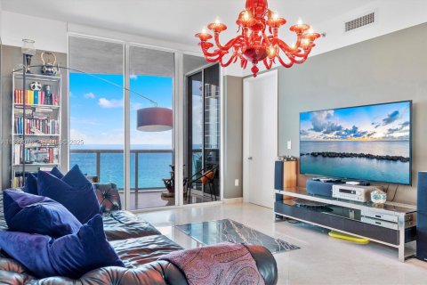 Condo in Sunny Isles Beach, Florida, 3 bedrooms  № 1990587 - photo 8