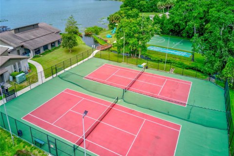 Townhouse in Fern Park, Florida 3 bedrooms, 159.88 sq.m. № 1719400 - photo 24