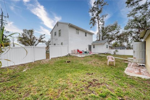 House in Sarasota, Florida 4 bedrooms, 143.81 sq.m. № 1566978 - photo 20