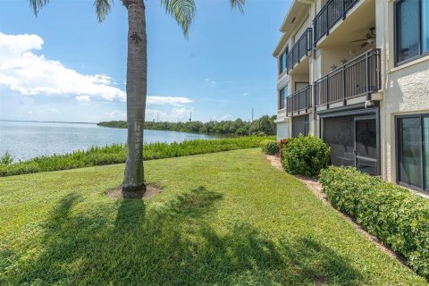 Copropriété à vendre à Saint Petersburg, Floride: 2 chambres, 82.68 m2 № 2406300 - photo 27