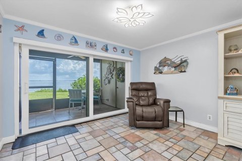 Copropriété à vendre à Saint Petersburg, Floride: 2 chambres, 82.68 m2 № 2406300 - photo 8