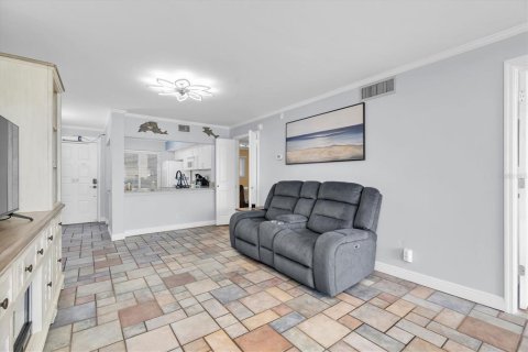 Copropriété à vendre à Saint Petersburg, Floride: 2 chambres, 82.68 m2 № 2406300 - photo 7