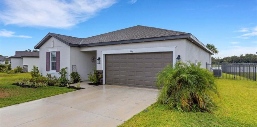 Casa en Parrish, Florida 3 dormitorios, 140.1 m2 № 1913690