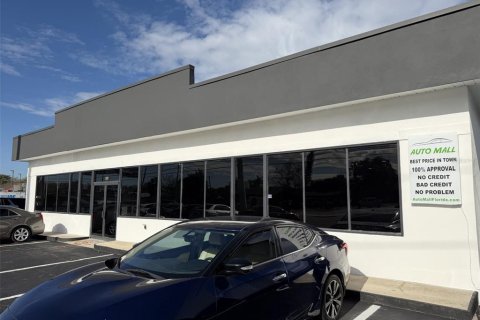Commercial property in Orlando, Florida 163.88 sq.m. № 2144204 - photo 9