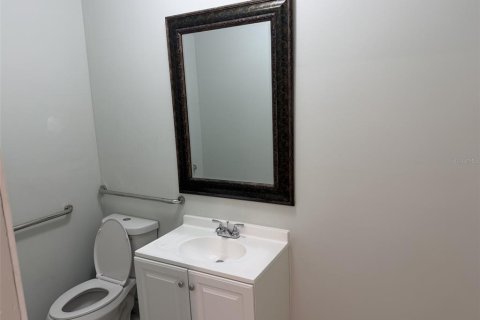 Commercial property in Orlando, Florida 163.88 sq.m. № 2144204 - photo 6