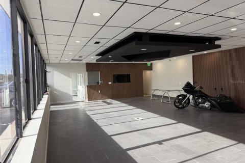 Commercial property in Orlando, Florida 163.88 sq.m. № 2144204 - photo 4