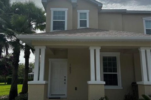 Adosado en alquiler en Clermont, Florida, 3 dormitorios, 140.47 m2 № 1776757 - foto 1