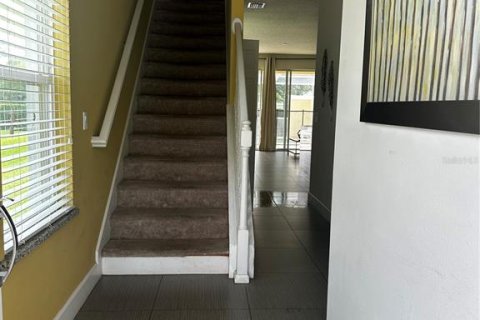 Adosado en alquiler en Clermont, Florida, 3 dormitorios, 140.47 m2 № 1776757 - foto 4