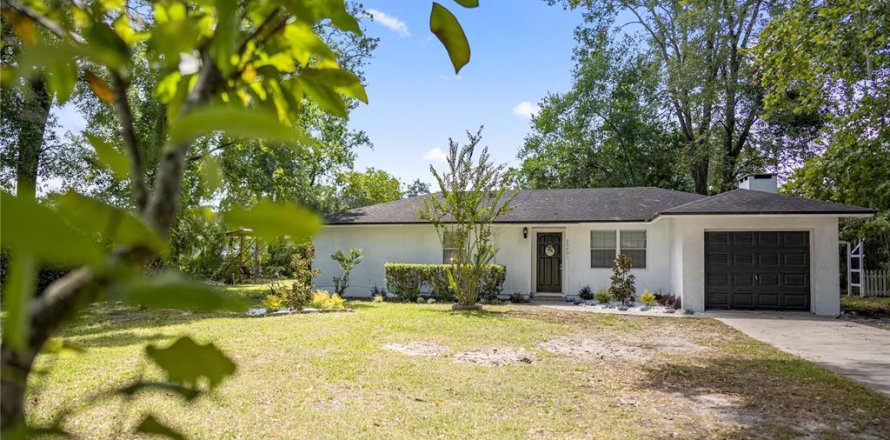 Casa en Newberry, Florida 3 dormitorios, 110.37 m2 № 1900390
