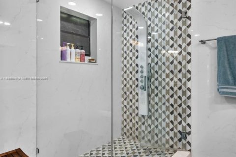 Купить виллу или дом в Купер-Сити, Флорида 3 спальни, 229.38м2, № 1941514 - фото 24