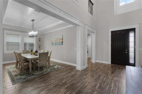 House in Winter Garden, Florida 5 bedrooms, 392.51 sq.m. № 2095250 - photo 7
