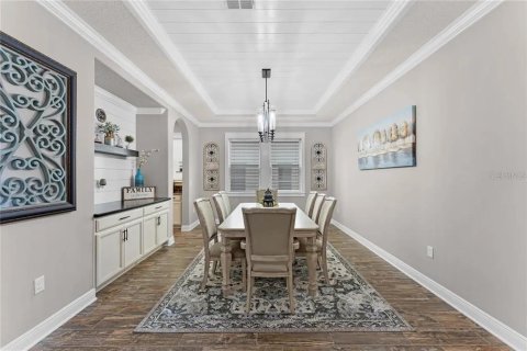 House in Winter Garden, Florida 5 bedrooms, 392.51 sq.m. № 2095250 - photo 8