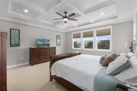 House in Winter Garden, Florida 5 bedrooms, 392.51 sq.m. № 2095250 - photo 26