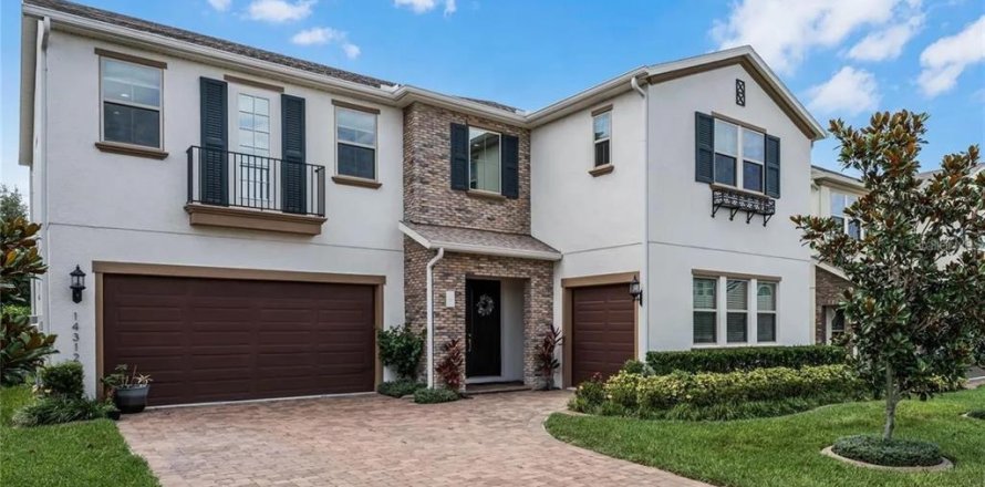 House in Winter Garden, Florida 5 bedrooms, 392.51 sq.m. № 2095250