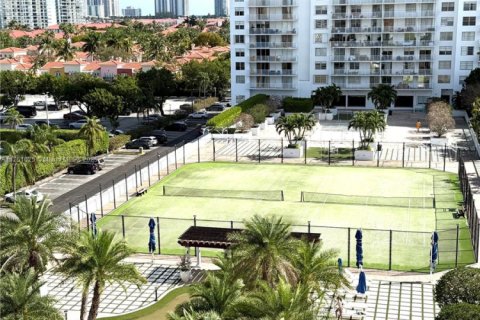 Condo in Aventura, Florida, 2 bedrooms  № 1861625 - photo 6