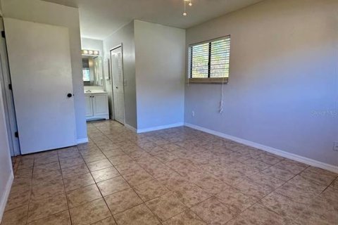 Condominio en alquiler en Orlando, Florida, 2 dormitorios, 78.6 m2 № 1583157 - foto 7