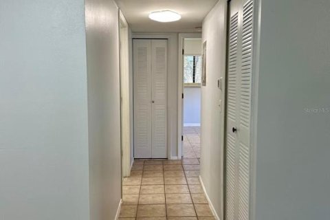 Condominio en alquiler en Orlando, Florida, 2 dormitorios, 78.6 m2 № 1583157 - foto 13