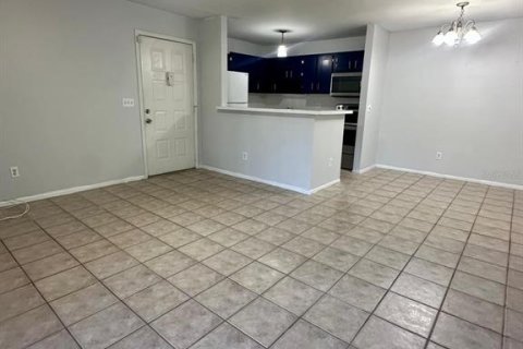 Condominio en alquiler en Orlando, Florida, 2 dormitorios, 78.6 m2 № 1583157 - foto 5