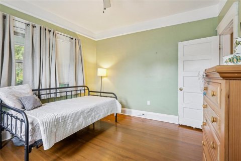 House in Tampa, Florida 2 bedrooms, 93.46 sq.m. № 1907577 - photo 29