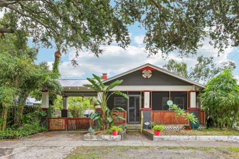 House in Tampa, Florida 2 bedrooms, 93.46 sq.m. № 1907577 - photo 4