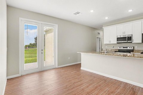Casa en venta en Kissimmee, Florida, 4 dormitorios, 154.68 m2 № 2383305 - foto 3